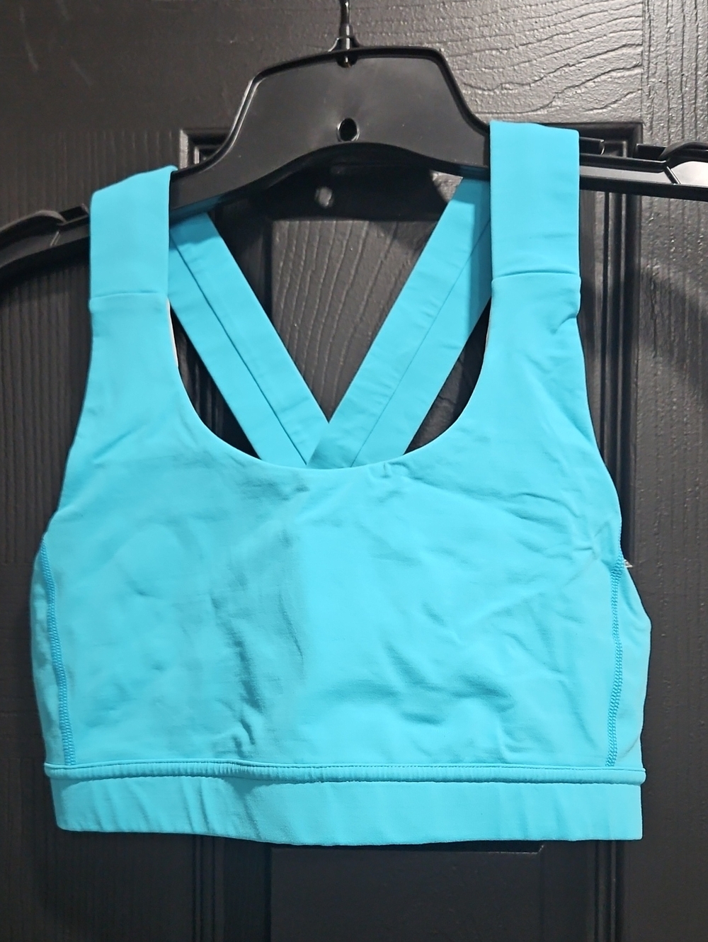 Lululemon Women’s Turquoise Cross-Back Sport Bra